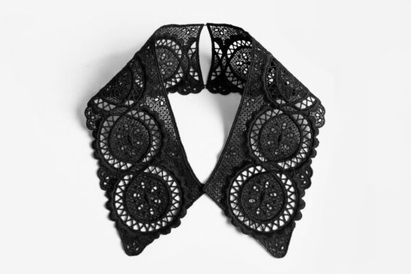 Black embroidery collar